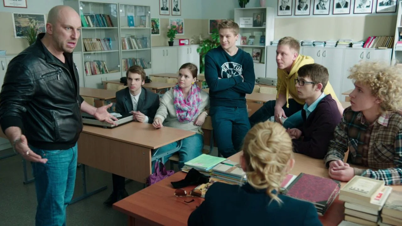 Кадры из сериала «Физрук»